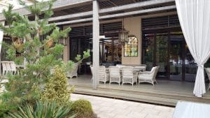 Aqua, restaurant cu bucatarie internationala pe malul lacului Herastrau