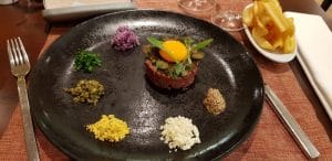 Avalon, restaurant cu bucatarie internationala la hotelul Sheraton Bucuresti