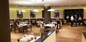 Avalon, restaurantul cu bucatarie internationala al hotelului Sheraton din Bucuresti