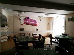 Barca, restaurant vegetarian si raw vegan in Piata Charles de Gaulle