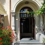 Hanul Berarilor Casa Elena Lupescu