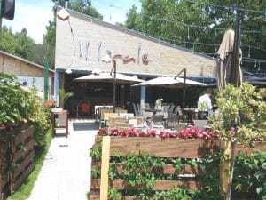 Il Locale, restaurant italian si terasa in parcul Herastrau