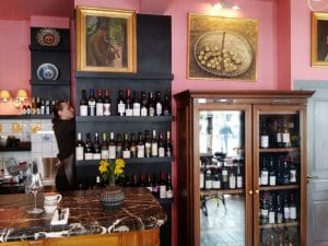 La Vinuri - gastronomie si vinuri romanesti