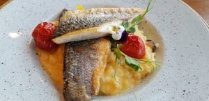 NOR Sky Casual Restaurant, restaurant panoramic la etajul 36