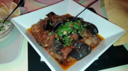 Torna Fratre, restaurant cu bucatarie balcanica traditionala