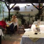 Torna Fratre restaurant traditional romanesc si balcanic in Bucuresti 05