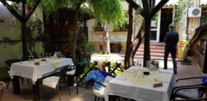 Torna Fratre restaurant traditional romanesc si balcanic in Bucuresti 06