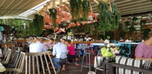 Biutiful by the Lake, terasa in parcul Herastrau