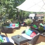 Bonton Palace, terasa cu piscina in Parcul Herastrau