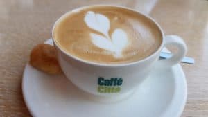 Breakfast la Caffe Citta de la hotelul Radisson