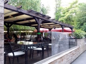 Burebista Vanatoresc, terasa in Bucuresti