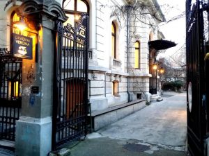 Cafe Verona, marea gradina si terasa din centrul Bucurestiului
