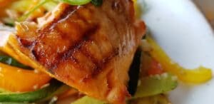 Mancare simpla pe Lacul Herastrau