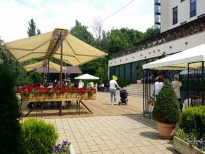 Diesel, hotel si restaurant in Parcul Floreasca