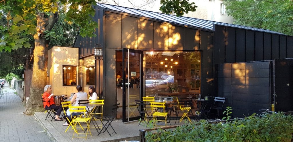 Frudisiac, bistrou cafenea scandinav in Piata Dorobantilor din Bucuresti