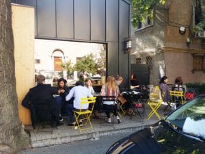 Frudisiac, o cafenea boema cu specific scandinav in Bitolia din cartierul Dorobantilor