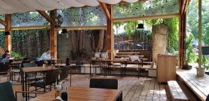 Gradina Verona, terasa de vara si cafenea boema, spatiu de evenimente culturale
