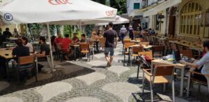 Green Hours, jazz club & bistro - gradina