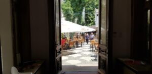 Green Hours, jazz club & bistro - gradina