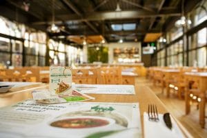 Hanu Berarilor Interbelic, Casa Soare, restaurant romanesc