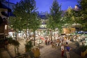 Hanu lui Manuc, restaurant turistic romanesc in Centrul Vechi al Bucurestiului