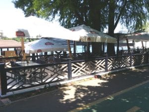 La Raci, terasa in Parcul Herastrau