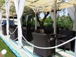 Metafish, restaurant pescaresc grecesc in Complex Jardin, lacul Plumbuita