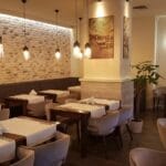 Mezzaluna, restaurant cu bucatarie italiana populara