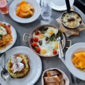 Mic dejun la restaurantul Fratellini