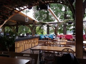Nuba Herastrau, terasa de vara si club in Parcul Herastrau