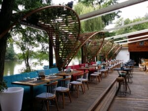 Nuba Herastrau, terasa de vara si club in Parcul Herastrau