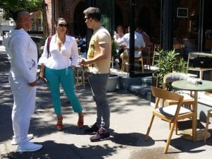 Cafeneaua in care se fumeaza ilegal