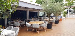 Octopus, restaurant grecesc in Parcul Herastrau, complexul Bonton Palace