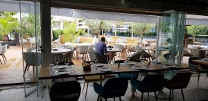 Octopus, restaurant grecesc in Parcul Herastrau, complexul Bonton Palace