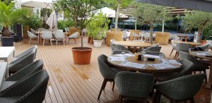 Octopus, restaurant grecesc in Parcul Herastrau, complexul Bonton Palace