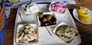 Octopus, restaurant grecesc traditional in Parcul Herastrau