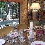 Quattro Stagioni. trattoria in Parcul Hearstrau la Piata Charles de Gaulle