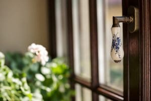 Restaurantul Hanul Berarilor Casa Elena Lupescu