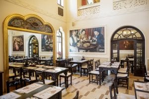 Restaurantul Hanul Berarilor Casa Elena Lupescu