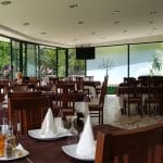 Restaurantul Monte Carlo de pe lacul din Parcul Cismigiu