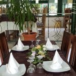 Restaurantul Monte Carlo de pe lacul din Parcul Cismigiu