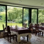 Restaurantul Monte Carlo de pe lacul din Parcul Cismigiu