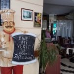 Restaurantul Monte Carlo de pe lacul din Parcul Cismigiu