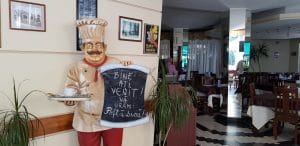 Restaurantul Monte Carlo de pe lacul din Parcul Cismigiu