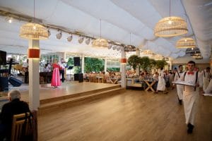 Restaurantul Pescarus in Parcul Herastrau din Bucuresti