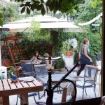 Serendipity, ceainarie si cafenea boema la Parcul Ioanid, pe Dumbrava Rosie