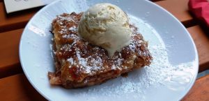 Serendipity, ceainarie si cafenea boema la Parcul Ioanid, pe Dumbrava Rosie