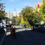 Strada Sevastopol cu restaurantul panoramic Upstairs Rooftop