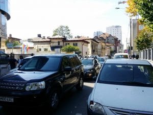 Strada Sevastopol cu restaurantul panoramic Upstairs Rooftop