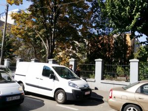 Strada Sevastopol cu restaurantul panoramic Upstairs Rooftop